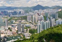 台海6.1級地震 香港市民感樓搖燈擺