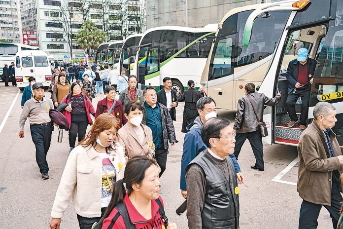 廉價購物團南下