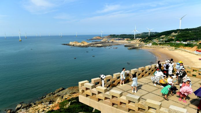 平潭在大陸率先實現台胞身份「兩證」互認。
