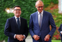 德國總理默茨會見英國首相伯納姆 兩國友好條約正式生效